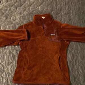 Patagonia copper color fleece size womens M